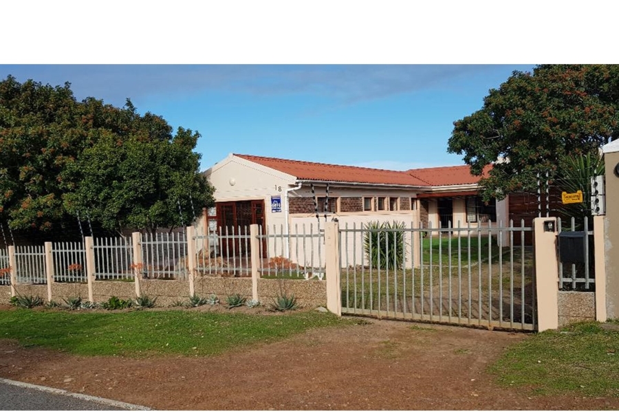 To Let 2 Bedroom Property for Rent in Sandbaai Western Cape